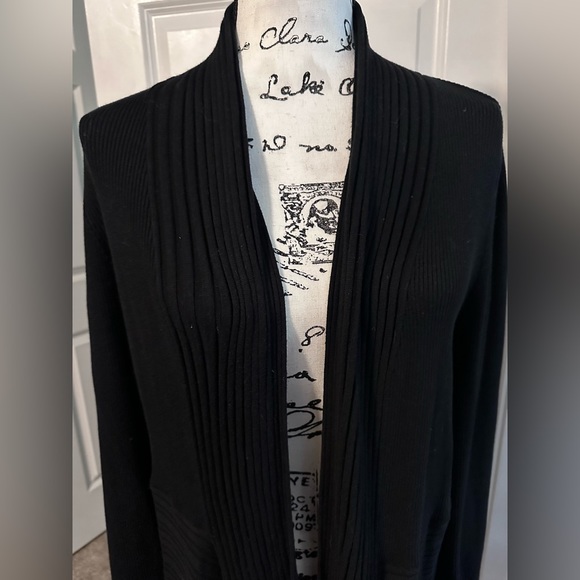 White House Black Market Sweeping Cardigan - Picture 5 of 11